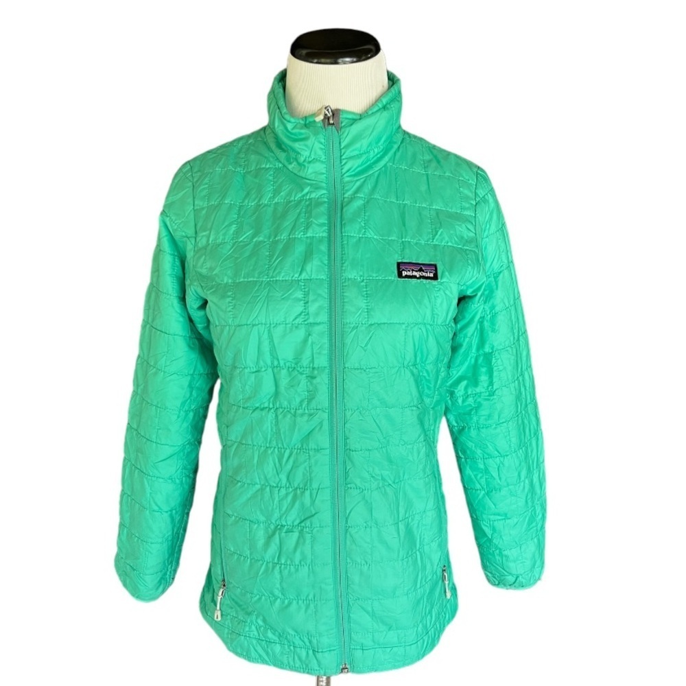 Patagonia puffer zip up jacket sz XS